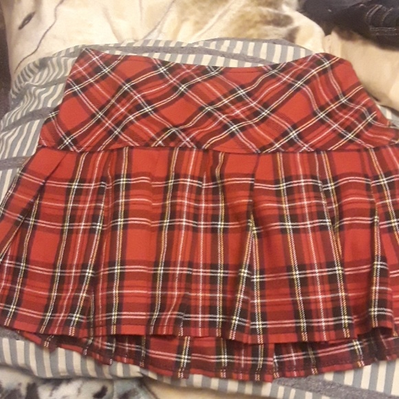 Skirt - Picture 1 of 1